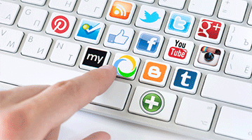 Social Media Marketing: El arte de manejar las redes sociales para promover a su escuela en interne